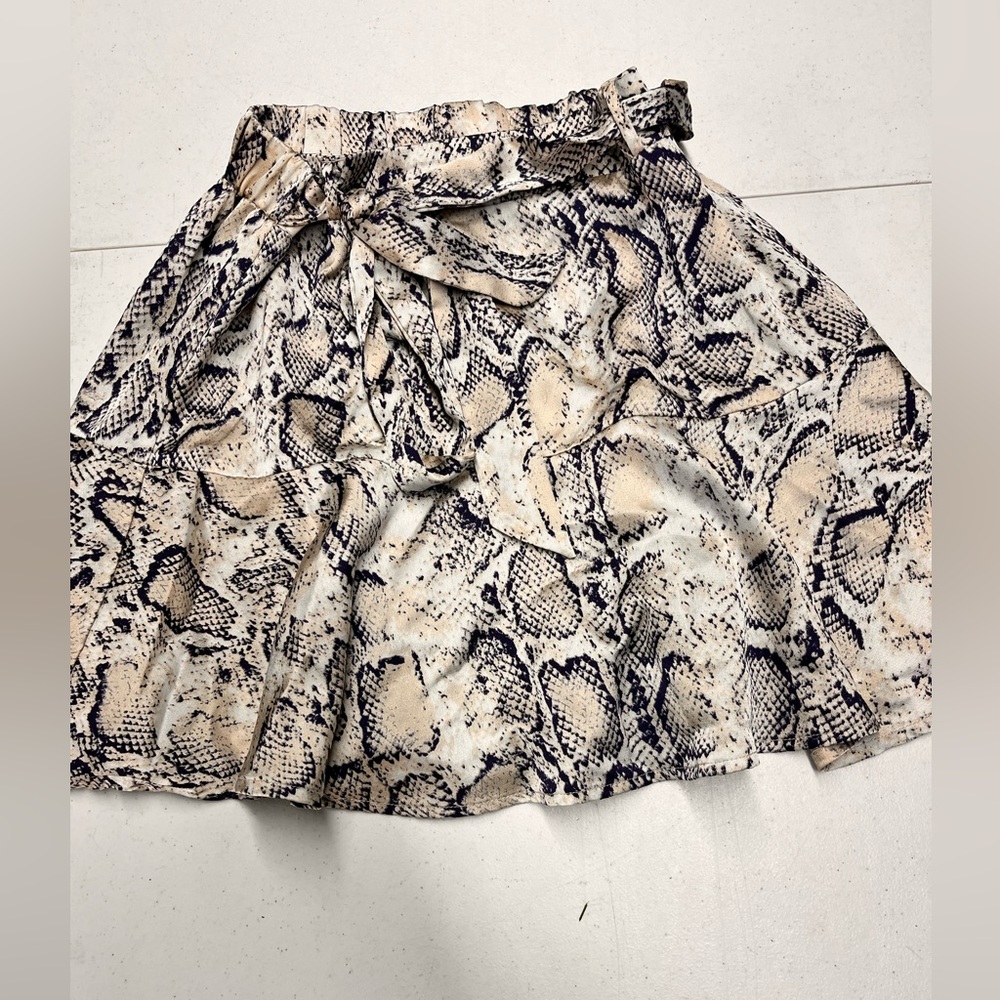 Altar’d State Snake Skin Skirt. Size Medium
